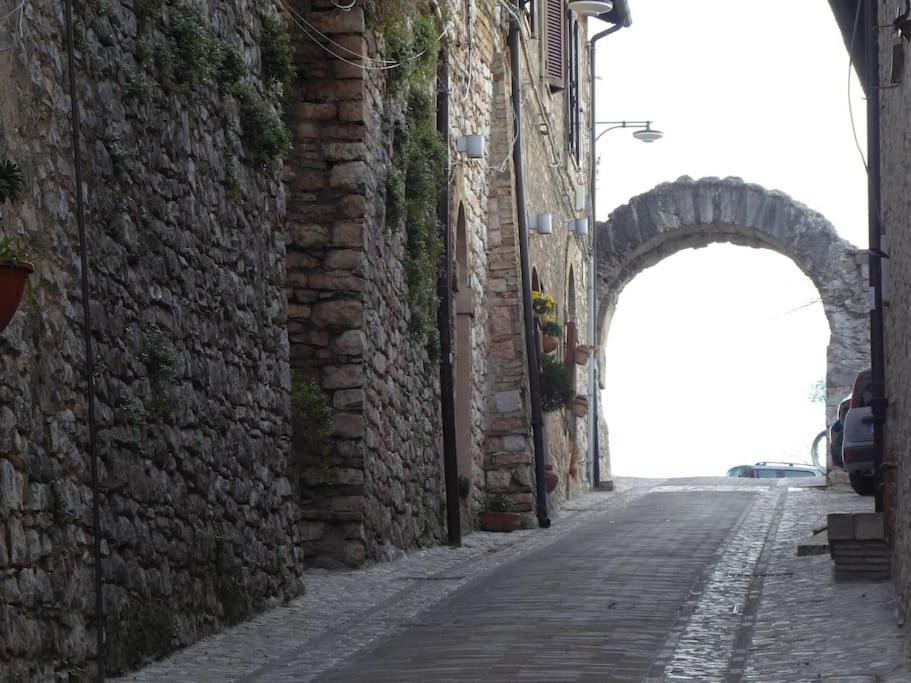La Cantina Dei Cappuccini Spello Eksteriør billede